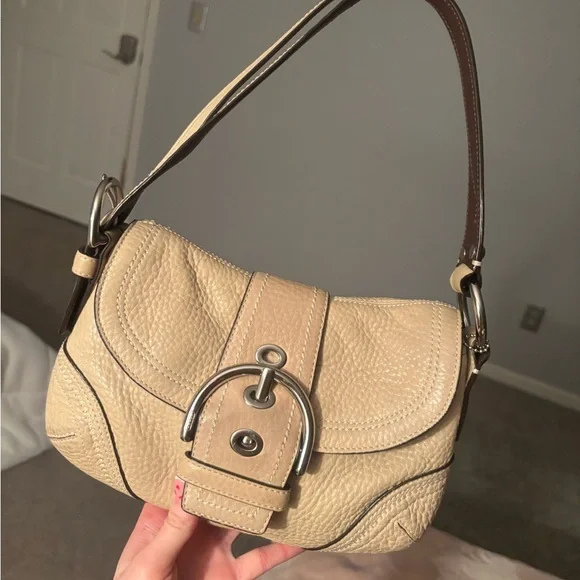 Vintage coach cream mini soho - Picture 1 of 3